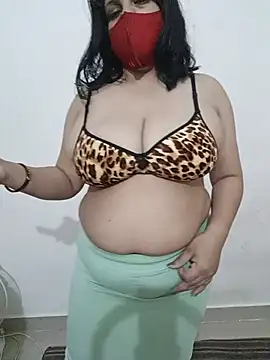Ruby1hot2 online show from June 5, 6:40 am