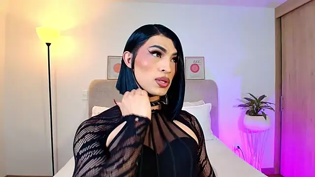 Snapshot of KarolPortellaa chatting on April 26, 12:46 pm KarolPortellaa online show from April 26, 12:46 pm