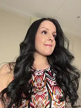 Evayra online show from April 13, 9:19 pm