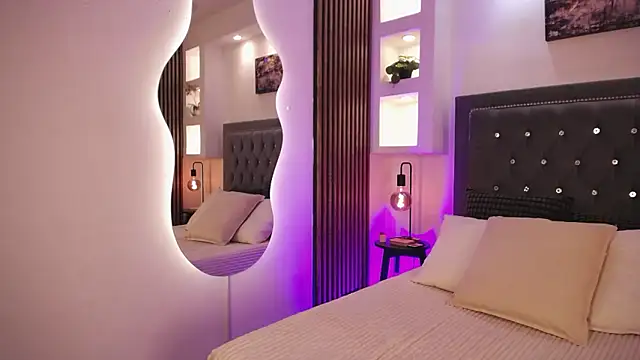 Fancy Vixen online show from March 6, 3:23 am