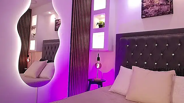 Fancy Vixen online show from February 18, 3:26 am