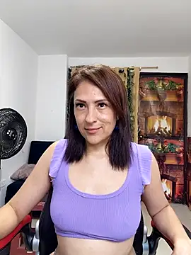 amelie rose   online show from February 26, 7:25 pm