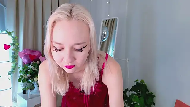 Audrey Kiss online show from February 10, 6:45 am