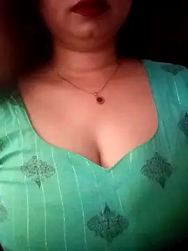 PARI51 online show from March 31, 5:20 am