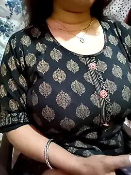 PARI51 online show from March 7, 8:36 pm