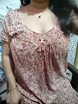 PARI51 online show from March 1, 7:47 pm