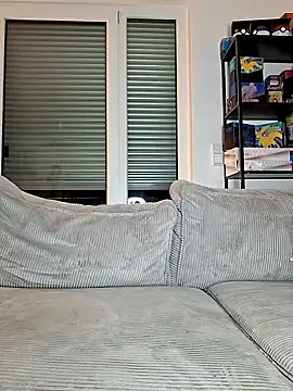 Larifari0406 online show from March 8, 9:07 pm