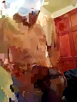 Snapshot of ALBERTOMORA93 chatting on June 9, 10:33 pm ALBERTOMORA93 online show from June 9, 10:33 pm