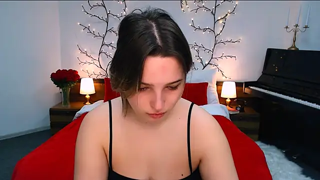 Snapshot of meowseduce chatting on February 4, 1:17 pm meowseduce online show from February 4, 1:17 pm