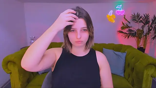 Snapshot of meowseduce chatting on February 9, 1:20 pm meowseduce online show from February 9, 1:20 pm