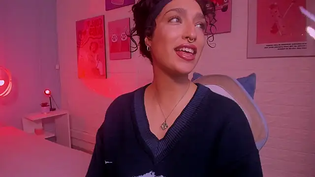 Cleo Foxx online show from June 10, 12:06 pm