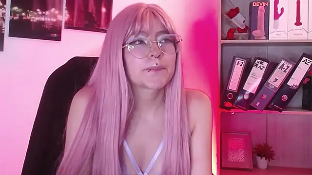 Allissoon  online show from March 3, 3:24 am