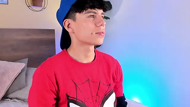 Snapshot of Angel_eros_ chatting on February 9, 5:38 am Angel eros online show from February 9, 5:38 am