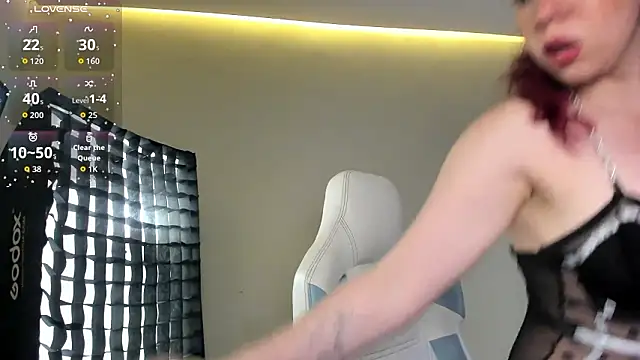 Snapshot of MiaTorres4 chatting on February 17, 12:13 pm MiaTorres4 online show from February 17, 12:13 pm