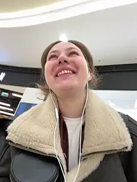 AsynaYuuki online show from March 6, 10:43 am