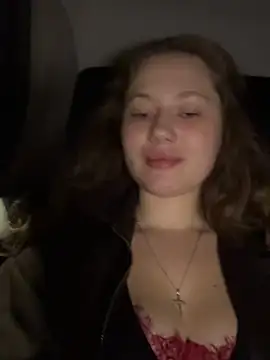 AsynaYuuki online show from April 8, 6:42 pm