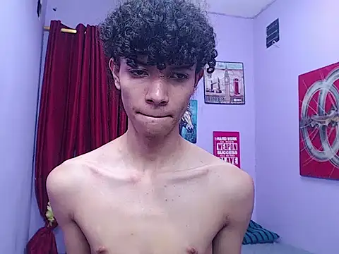 bigcock twinks online show from February 20, 4:42 am