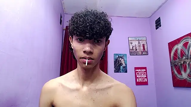 bigcock twinks online show from April 7, 6:43 pm