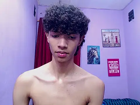 bigcock twinks online show from March 28, 11:17 pm