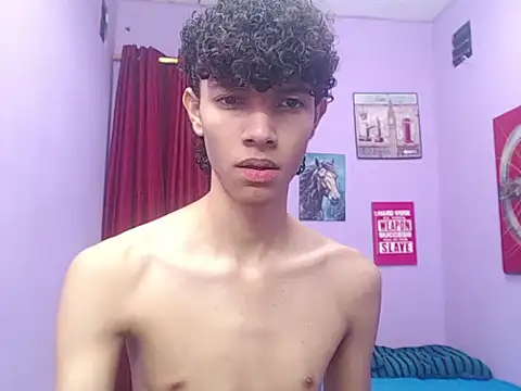 bigcock twinks online show from March 7, 11:43 pm