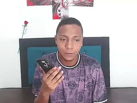 hotboyluxe online show from April 5, 7:53 pm