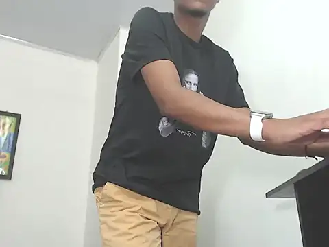 hotboyluxe online show from February 23, 4:18 pm