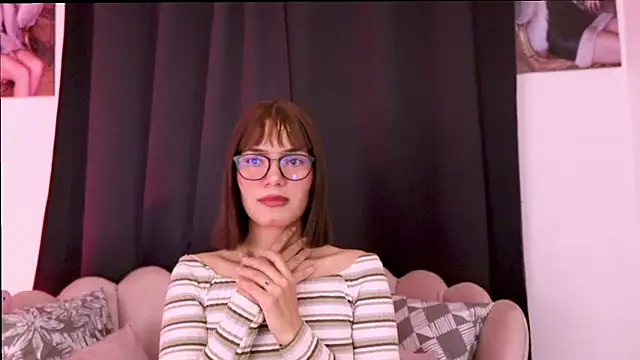 Snapshot of dakotacollins_ chatting on June 27, 4:40 am dakotacollins online show from June 27, 4:40 am