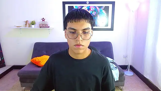 Maecum18 online show from March 17, 8:45 pm