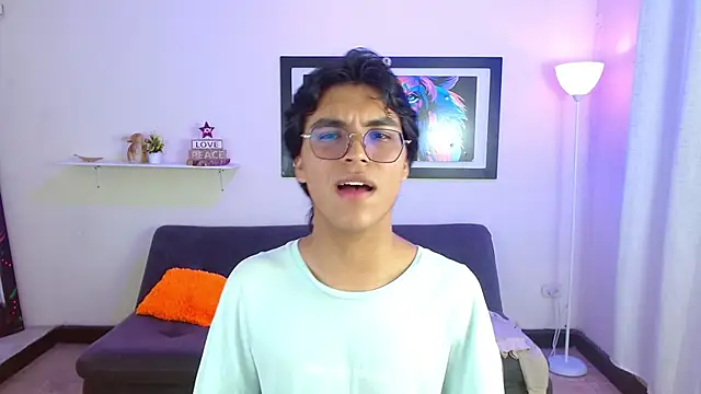 Maecum18 online show from February 16, 8:40 pm