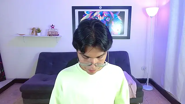 Maecum18 online show from February 25, 8:52 pm