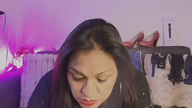 Angela mature49 online show from April 8, 3:08 am