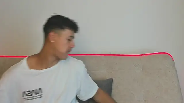  Alex Colton online show from April 7, 10:11 pm