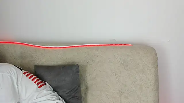 Snapshot of _Alex_Colton chatting on March 1, 10:10 pm Alex Colton online show from March 1, 10:10 pm