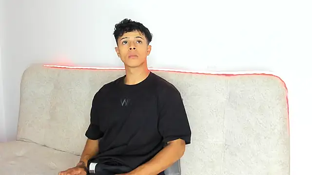  Alex Colton online show from March 26, 10:07 pm