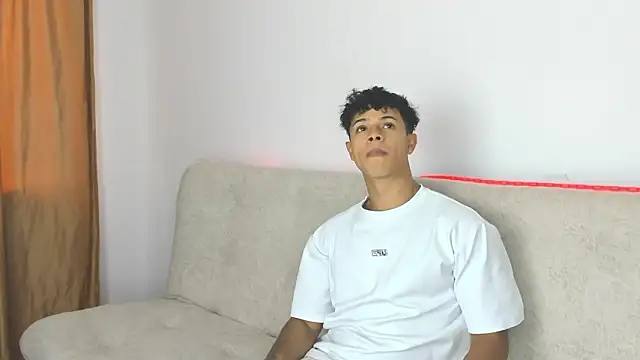  Alex Colton online show from March 9, 10:13 pm