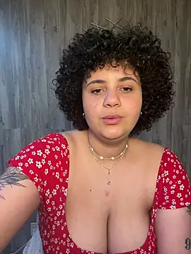BabyChanntal online show from May 4, 9:39 pm