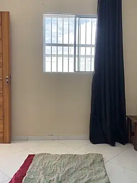 Snapshot of Renataalves chatting on February 12, 3:12 pm Renataalves online show from February 12, 3:12 pm