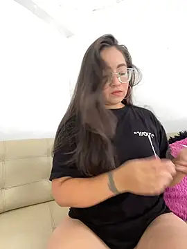 alisbloom online show from February 18, 5:42 pm