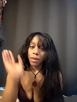 Snapshot of NatalieGainer_goodies chatting on February 28, 3:39 am NatalieGainer goodies online show from February 28, 3:39 am