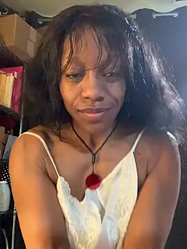 NatalieGainer goodies online show from March 22, 2:29 pm