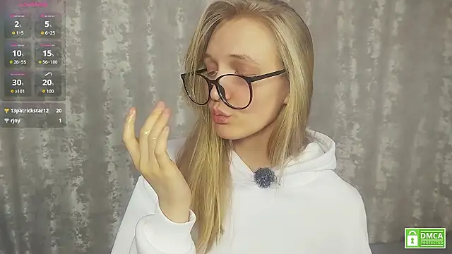 Alex-wer online show from February 1, 1:09 pm