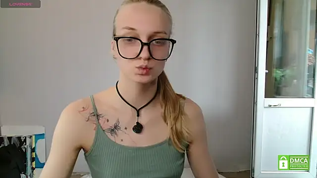 Alex-wer online show from May 29, 9:48 am