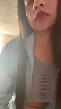 Bamby08 online show from April 2, 6:25 pm