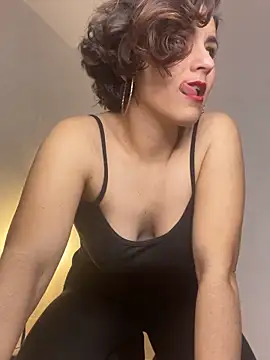 eva luz online show from March 29, 7:15 pm