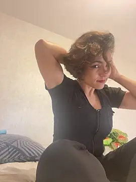 eva luz online show from March 5, 12:35 pm