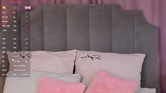 Snapshot of NikkiRyx chatting on June 12, 2:59 pm NikkiRyx online show from June 12, 2:59 pm