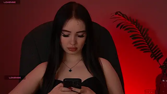 ArianaLim online show from June 28, 4:02 pm