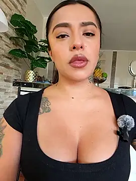 foxxy lover online show from May 1, 6:24 pm