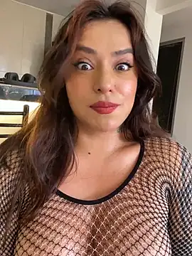 foxxy lover online show from April 4, 6:14 pm