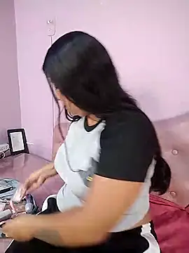 Noa Baker online show from April 11, 12:31 pm